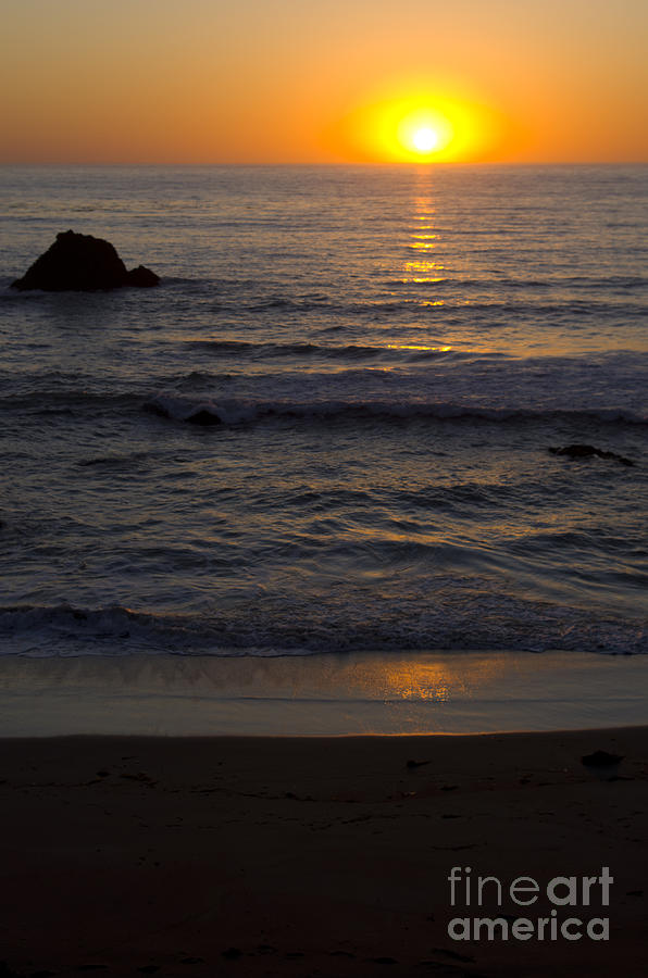 San Simeon Sunset 2 Photograph by Fred Ziegler - Fine Art America