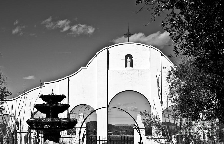 San Xavier del Bac #10 Photograph by Lee Craig