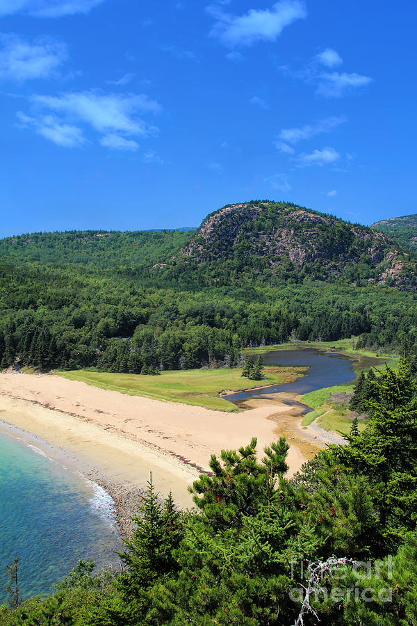 Sand Beach and the Beehive Photograph by Jemmy Archer