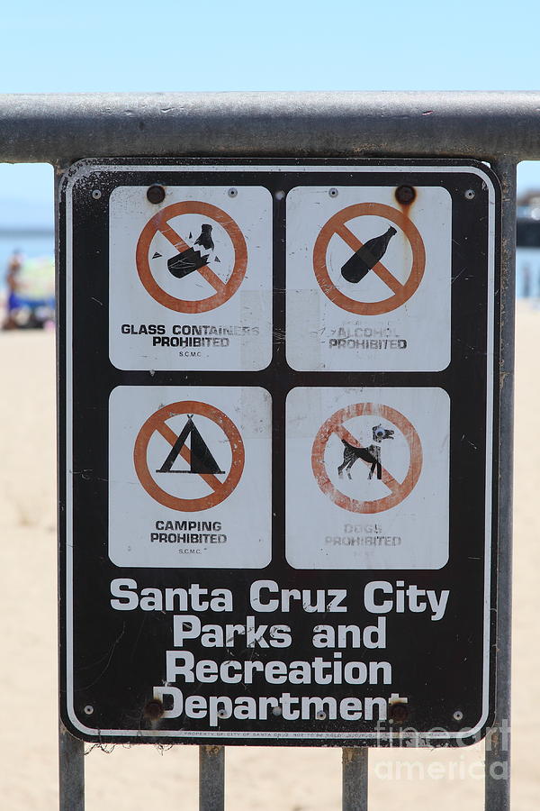 Santa Cruz Beach Sign At The Santa Cruz Beach Boardwalk California