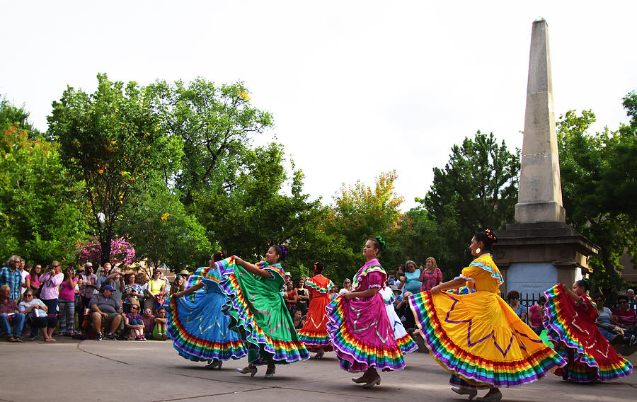 Santa Fe, NM: Folk Dancers on the Historic Downtown Plaza Photograph by JannHuizenga
