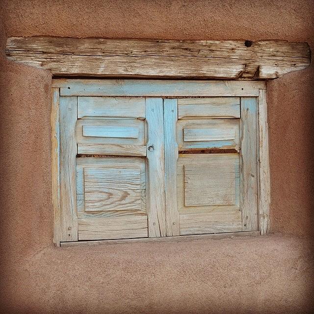 Window Photograph - Santa Fe Window ~ Garcia Street#santafe by Gia Marie Houck