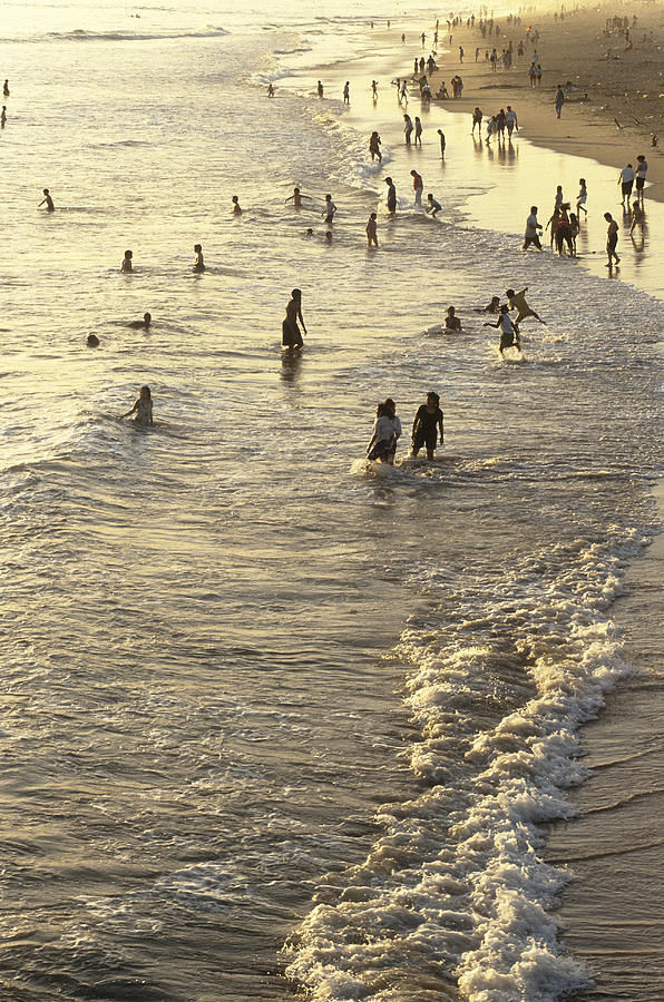 Santa Monica Beach Photograph by Joseph Sohm