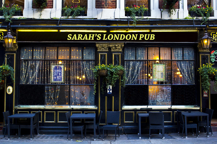 London Photograph - Sarahs London Pub by David Pyatt