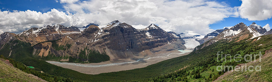 Mountain Photograph - Saskatchewan Glacier Valley by Charles Kozierok