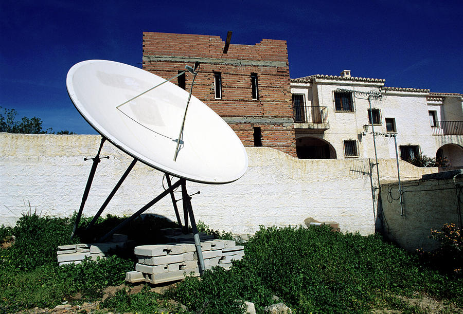 Satellite Dish Photograph by Robert Brook/science Photo Library