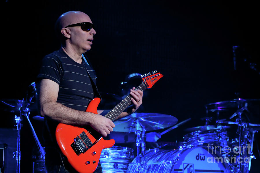 Kansas City Photograph - Satriani 3368 by Timothy Bischoff