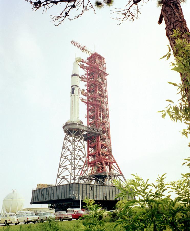 Saturn 1b Rocket For Skylab Program Photograph by Nasa/science Photo ...