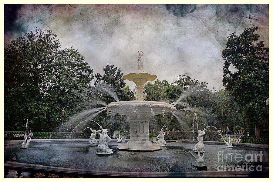 Abstract Photograph - Savannah Fountain by Kathleen Struckle