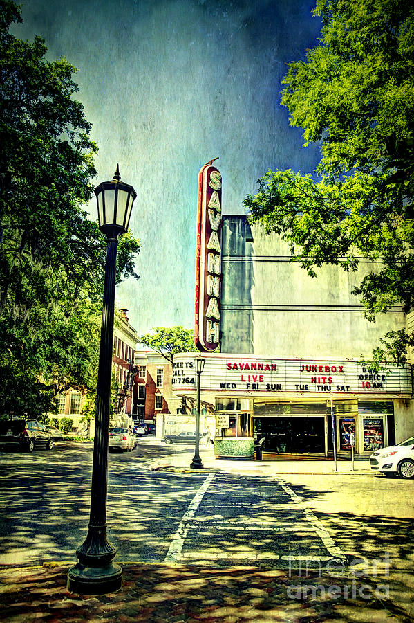 Savannah Photograph - Savannah Theatre Street by Joan McCool