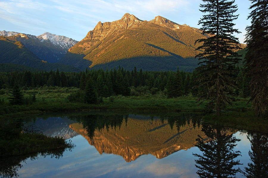 Sawtooth Mountain Reflection Photograph by Daniel Woodrum