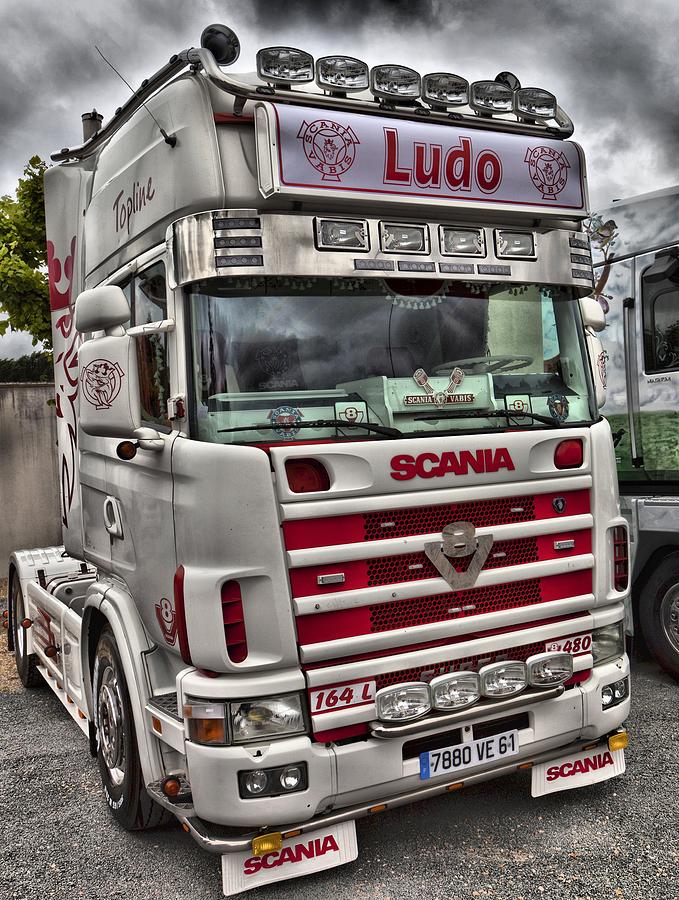 Scania V8 Cabover Ludo Photograph by Mick Flynn - Fine Art America