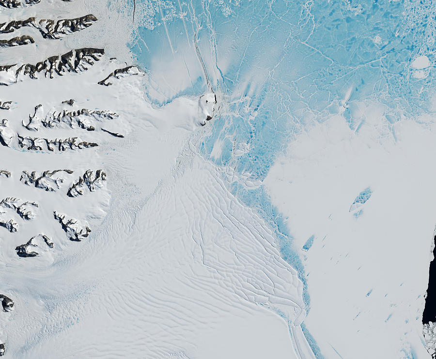 Scar Inlet Ice Shelf Photograph by Science Source