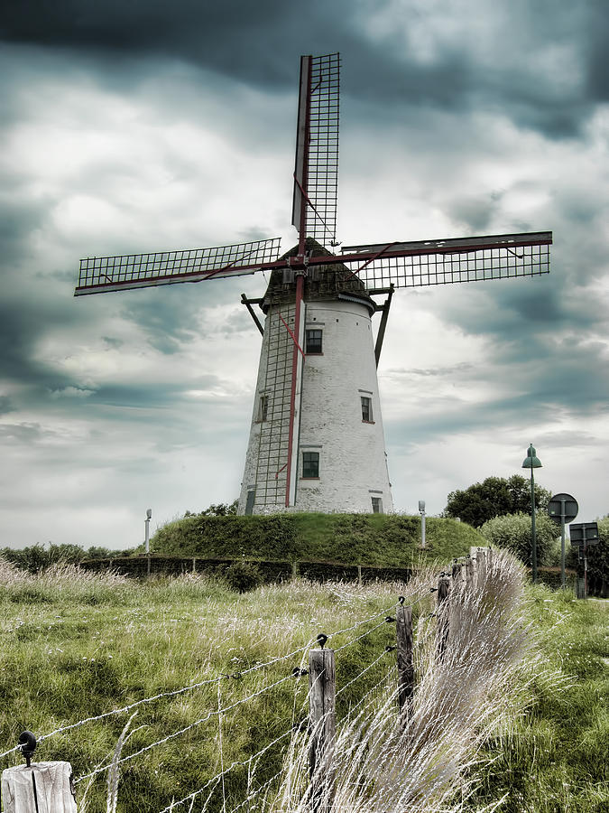 Architecture Photograph - Schellemolen Windmill by Phyllis Taylor