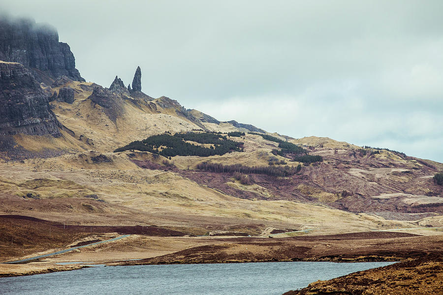 Scotland - Isle Of Skye Photograph by Oscar Wong