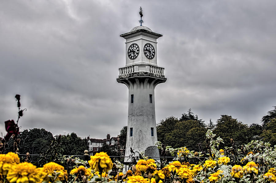 Scott Memorial Lighthouse Roath Park Cardiff 5 Photograph by Steve Purnell