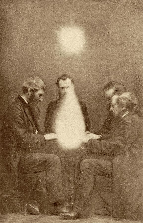 Seance And Psychic Forces Photograph by American Philosophical Society