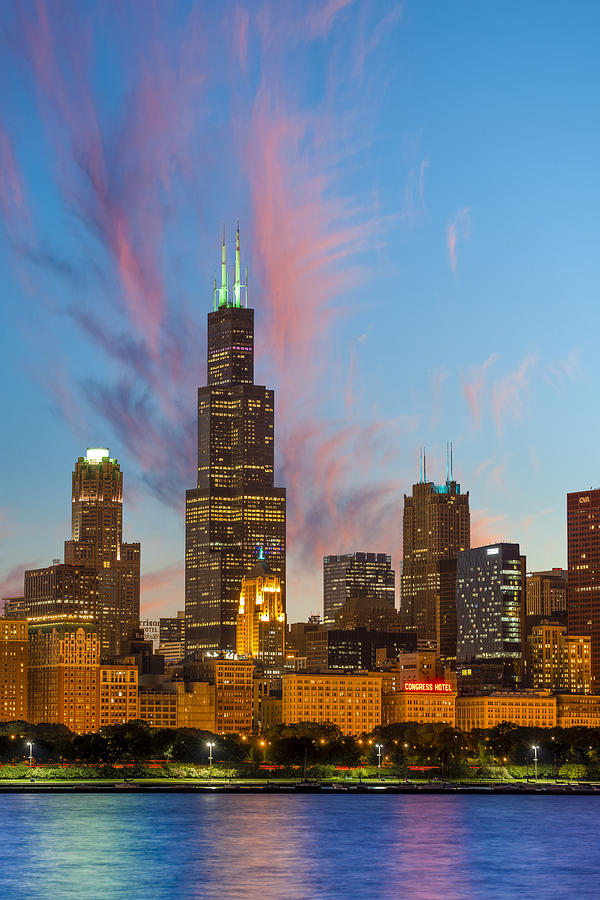 Sears Tower Sunset Photograph by Sebastian Musial