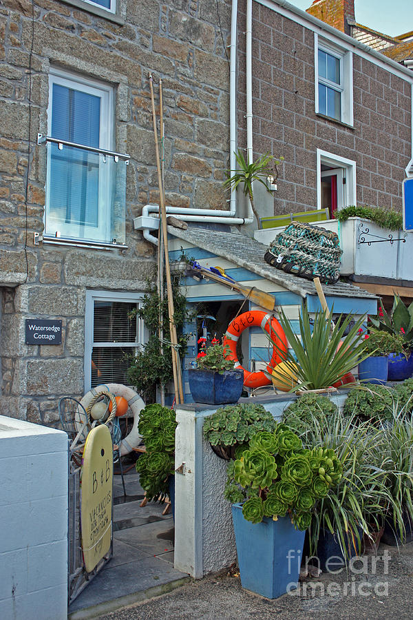 Seaside Bed and Breakfast St Ives Photograph by Terri Waters