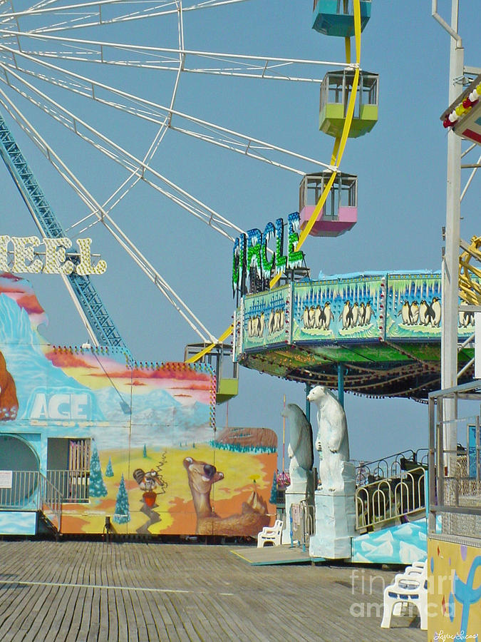 Seaside Funtown Ferris Wheel Photograph by Lyric Lucas