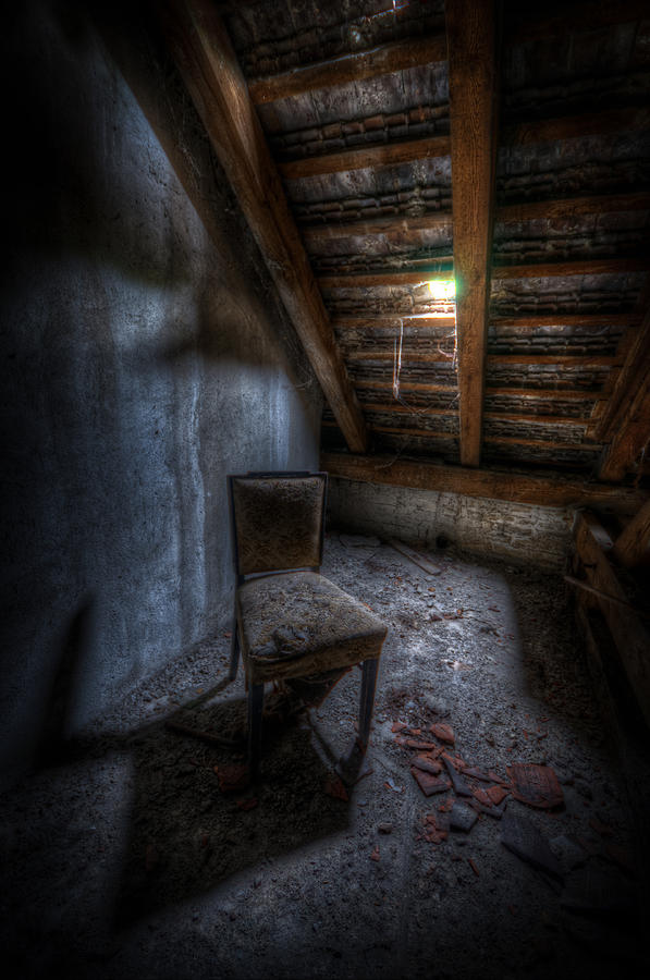 Seat in darkenss Digital Art by Nathan Wright