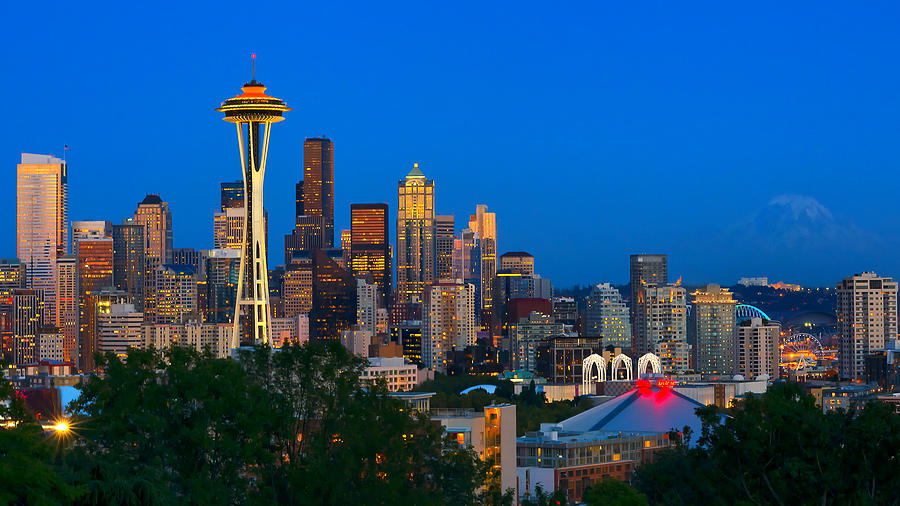 Seattle at Dusk Photograph by Ryan Manuel