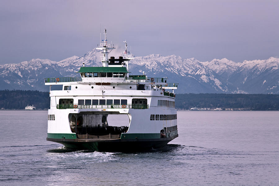 Seattle Ferry Travel Photograph by Urbanglimpses