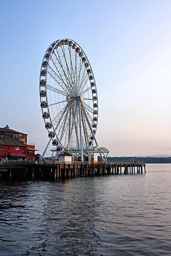 Seattle Great Wheel Photograph by Kristin Elmquist