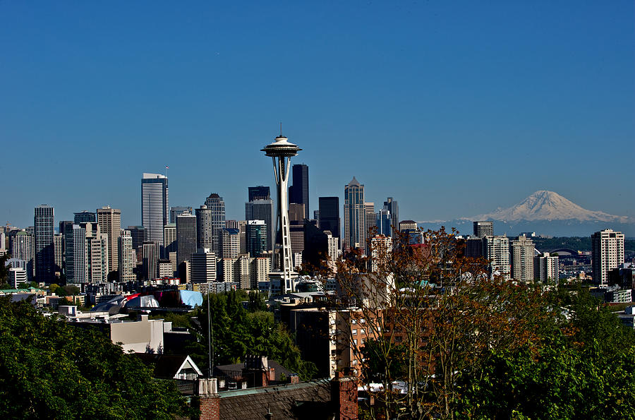Seattle in summer Photograph by Hisao Mogi
