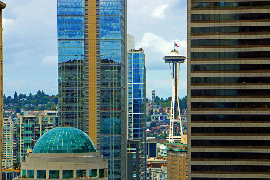 Seattle Photograph - Seattle Pride by Brad Walters