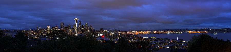 Seattle Skyline Photograph by Dustin LeFevre