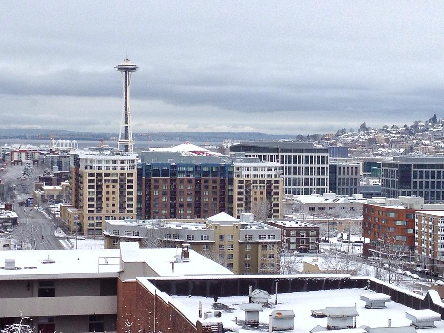 Seattle Space Needle in Snow Photograph by Suzanne Lorenz