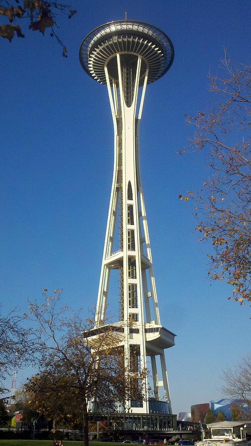 Seattle Space Needle Photograph by Lawrence David Finley - Fine Art America