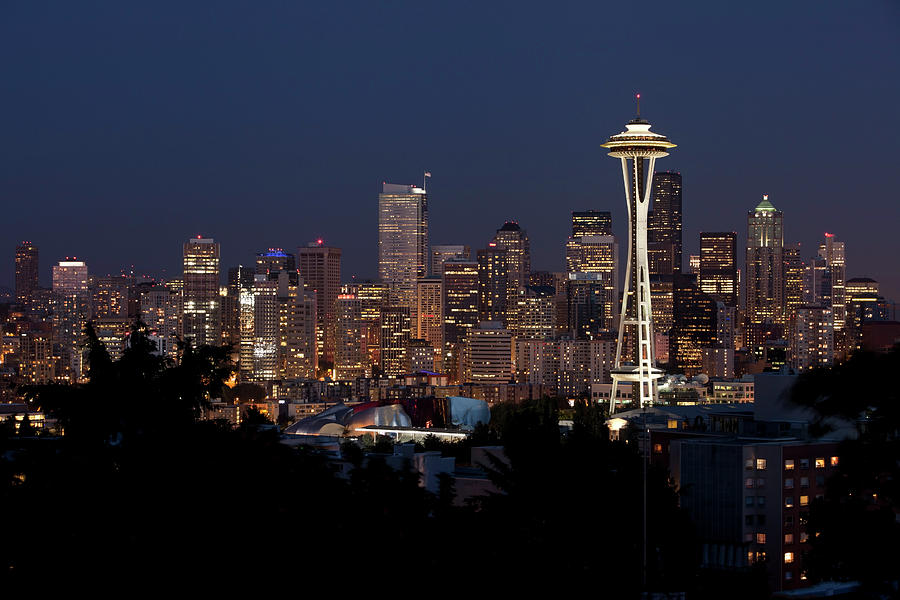 Seattle, Wa Photograph by Miguelmalo