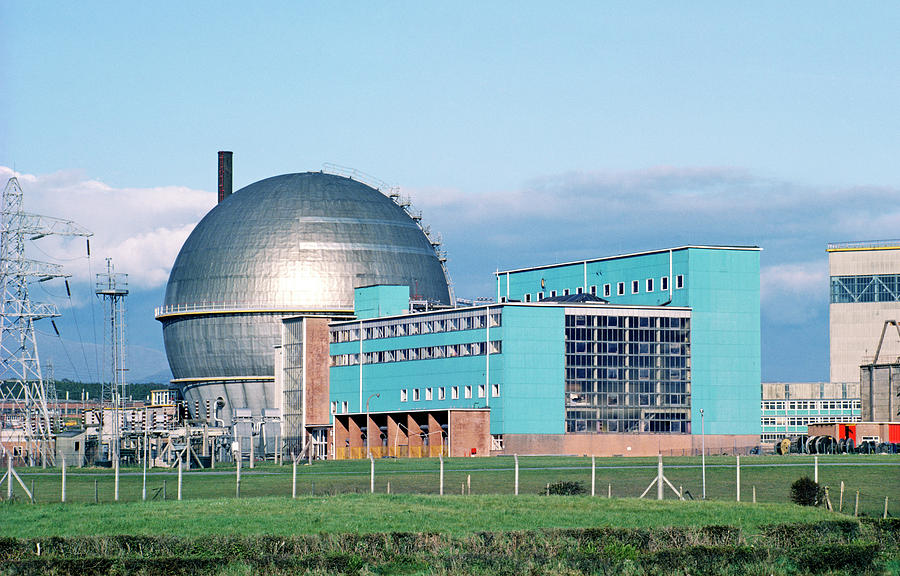 Sellafield Wagr Nuclear Reactor Photograph by Martin Bond/science Photo Library