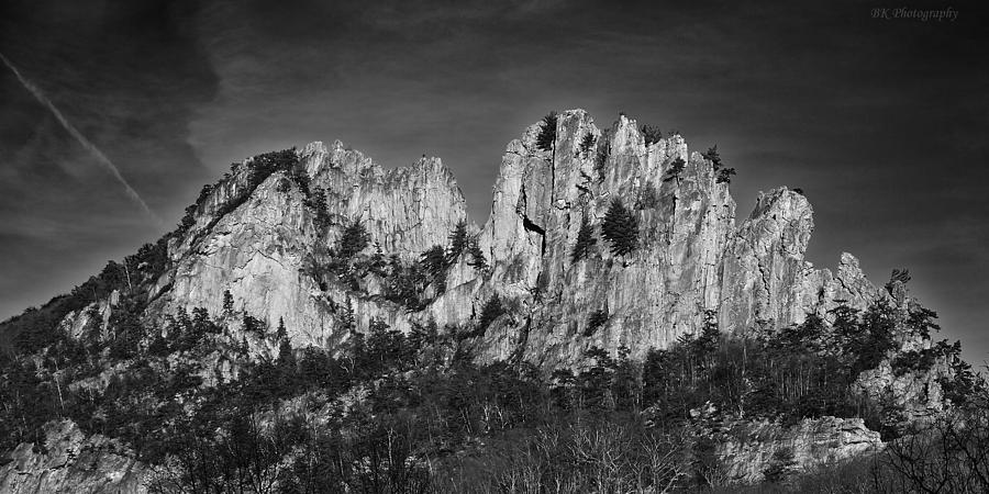Seneca Rocks Photograph by Brian Simpson