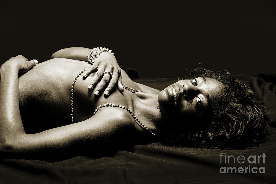 Nude Photograph - Sensual African Woman by Kendree Miller
