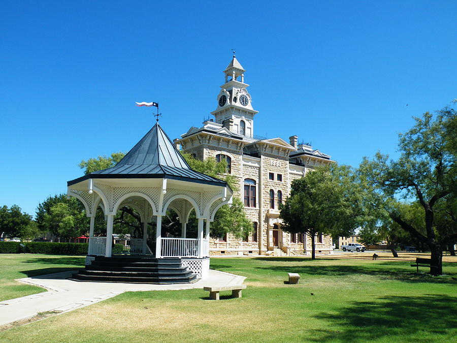 Shackelford County Courthouse Gazebo Photograph by The GYPSY