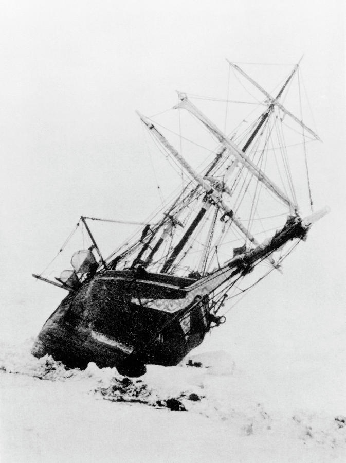 Shackletons Ship Trapped In Antarctic Ice Photograph by Science Photo Library