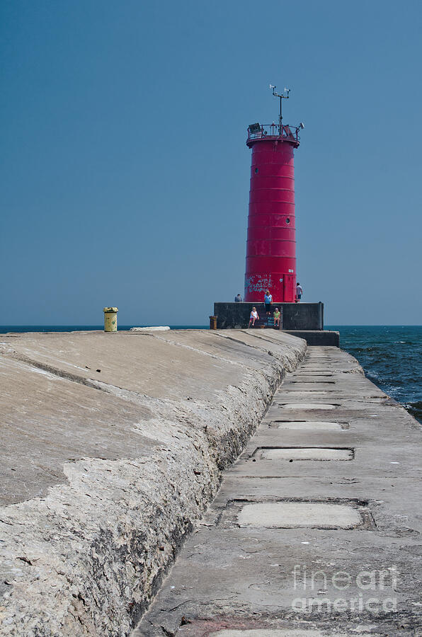 Sheboygan Breakwater Lighthouse Photograph by Ralf Broskvar