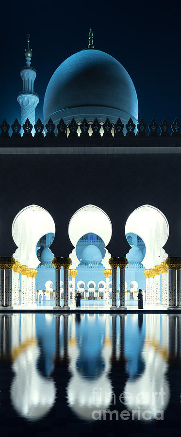 Architecture Photograph - Sheikh Zayed Grand Mosque - Abu Dhabi - UAE by Matteo Colombo