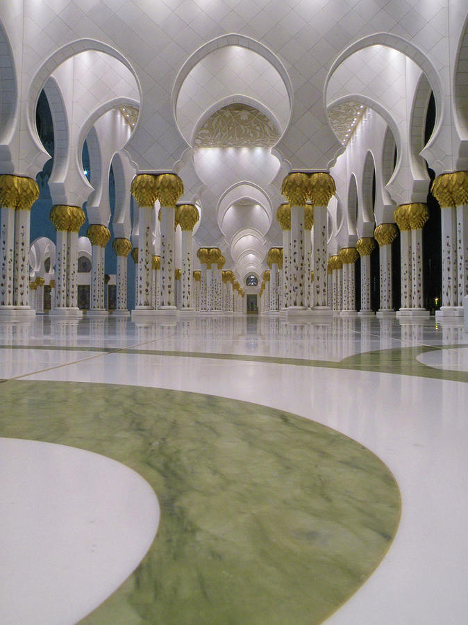 Architecture Photograph - Sheikh Zayed Grand Mosque by Muhammad Owais Khan