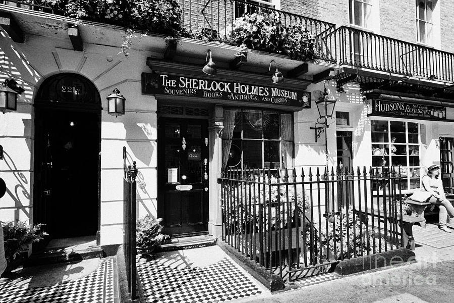 Sherlock Holmes Museum 221b Baker Street London England Uk Photograph By Joe Fox