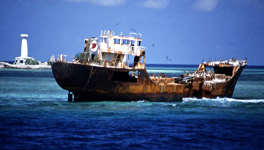 Shipwreck off Palawan Photograph by Joe Connors