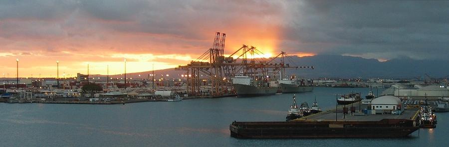 Shipyard Sunset - Honolulu  Photograph by Photographic Arts And Design Studio