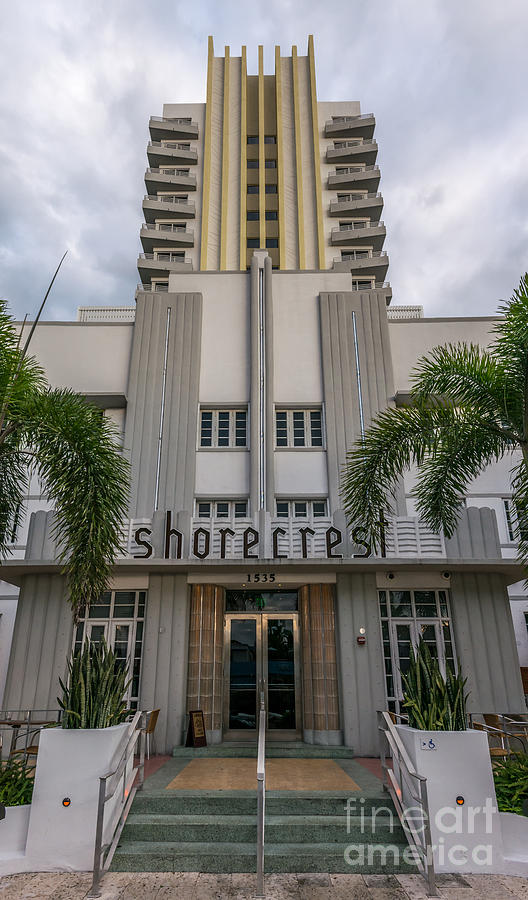 Miami Photograph - Shorecrest Hotel on South Beach Miami  by Ian Monk