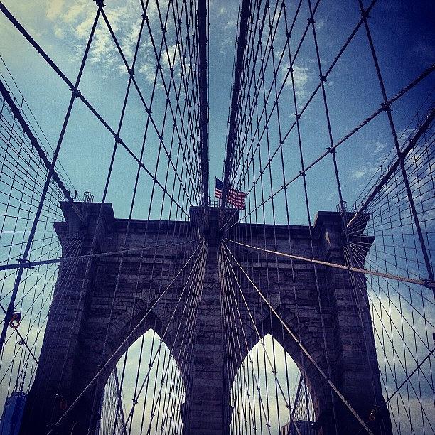 Bridge Photograph - Showin Brooklyn Some Love Today by U p t o w n S u e