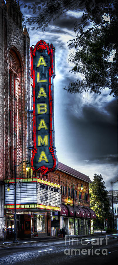 Showplace Of The South Photograph by Ken Johnson