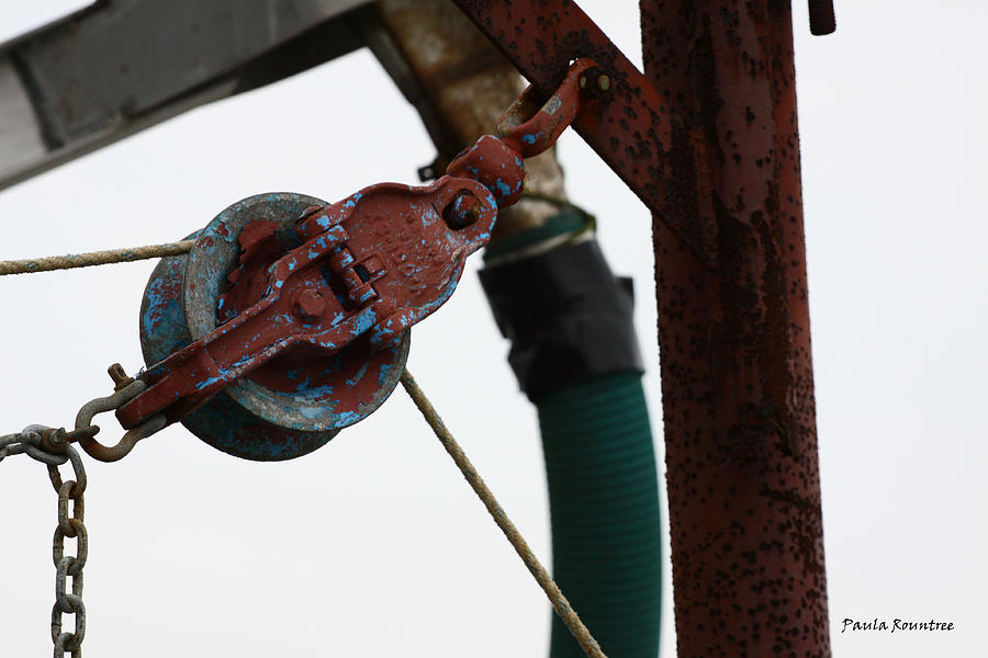 Beach Photograph - Shrimp Boat Pulley by Paula Rountree Bischoff