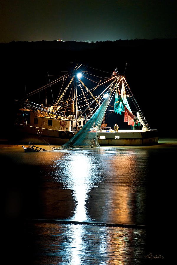 Shrimping Tybee Style Photograph by Renee Sullivan